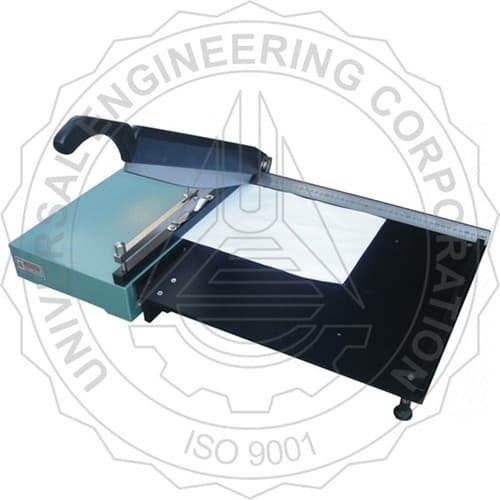 Sample Cutter - Adjustable (Guillotine Type)